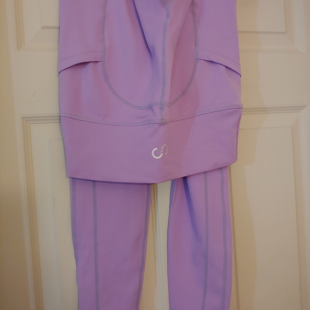 Curves N Combatboots Purple Heart Leggings